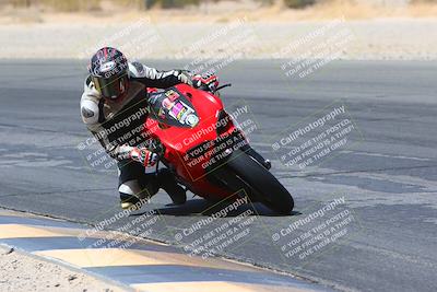 media/Mar-28-2022-Superbike Trackdays (Mon) [[b8603d0f67]]/Open Track Time/Turn 3 Inside/